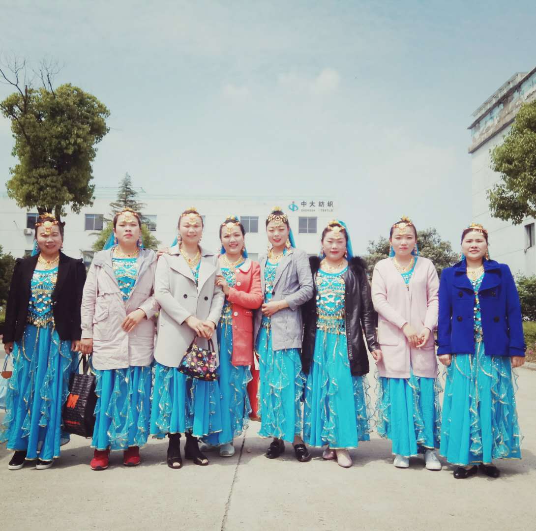 中大表演队伍参加环科园“荣光永续 不负韶华”职工文艺演出